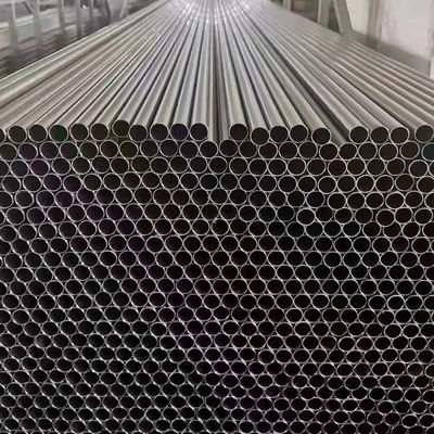 Circle Thickness 0.5 to 3.0mm Welded Steel Pipes Corrosion Resistance Depends On Material Coating Used In Structural Engineering